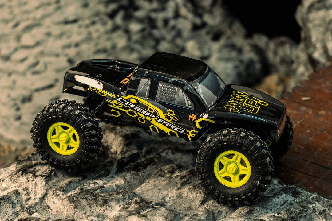 Hobby Plus 1/18 CR 18P PRO Brushless Juice Up 4X4 RTR Rock Crawler - Yellow